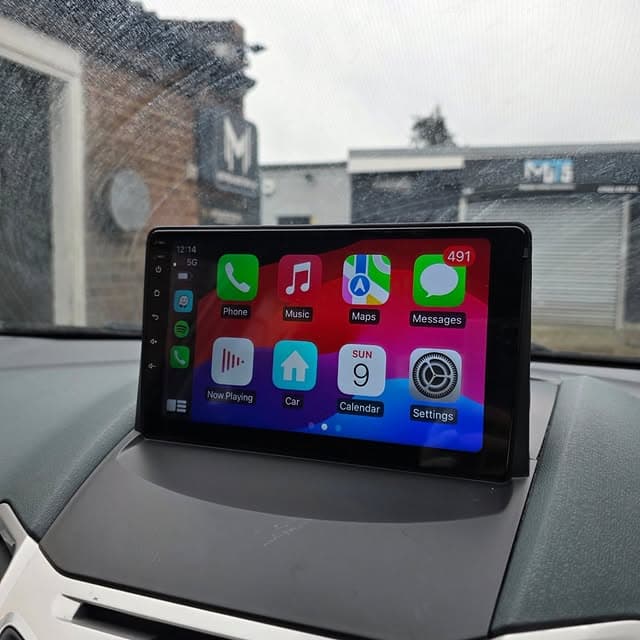 Android infotainment screen installation